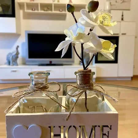 Moderne Fuer Bis Zu 5 Personen Mit 100% Wohlfuehlfaktor شقة *