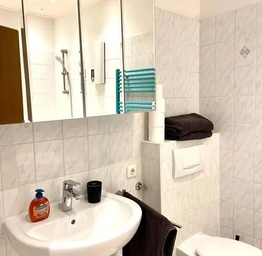 Moderne Für Bis Zu 5 Personen Mit 100% Wohlfühlfaktor * Bad Oeynhausen